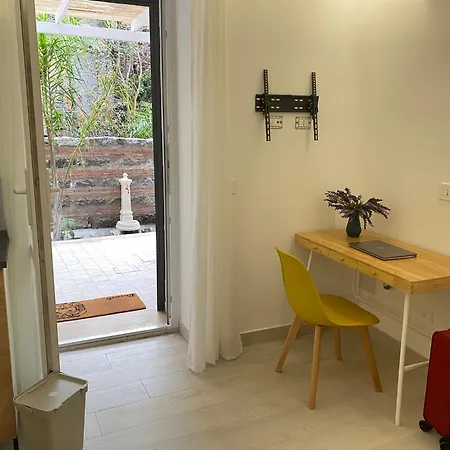 Apartment Sangue Blu