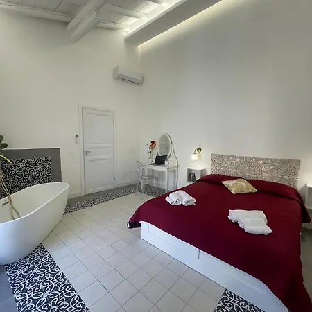 Apartment Sangue Blu