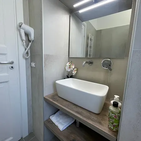 Apartment Sangue Blu