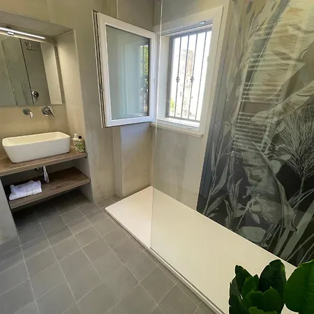 Apartment Sangue Blu